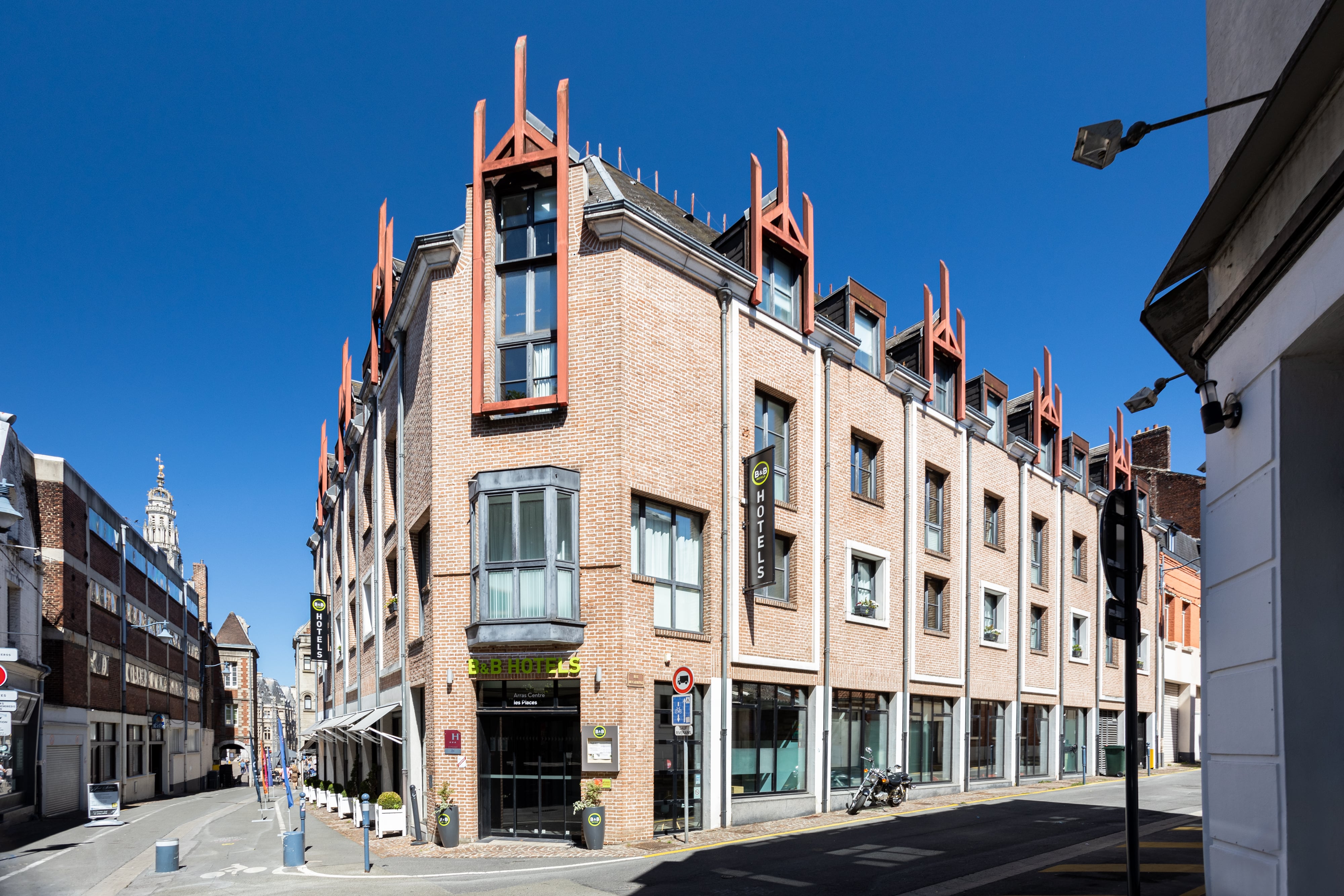 Фото B&b Hotel Arras Centre les places