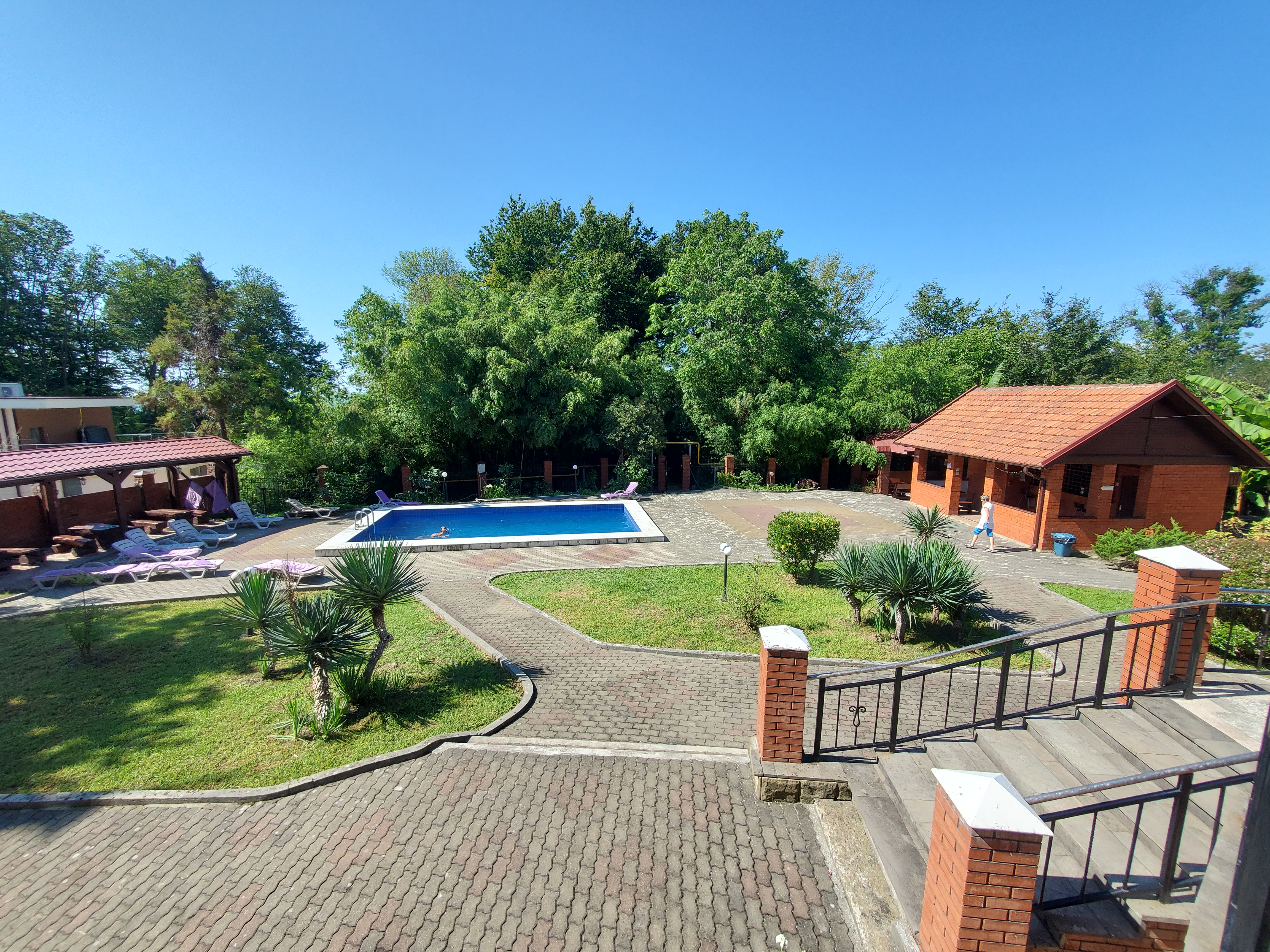 Фото Пенаты