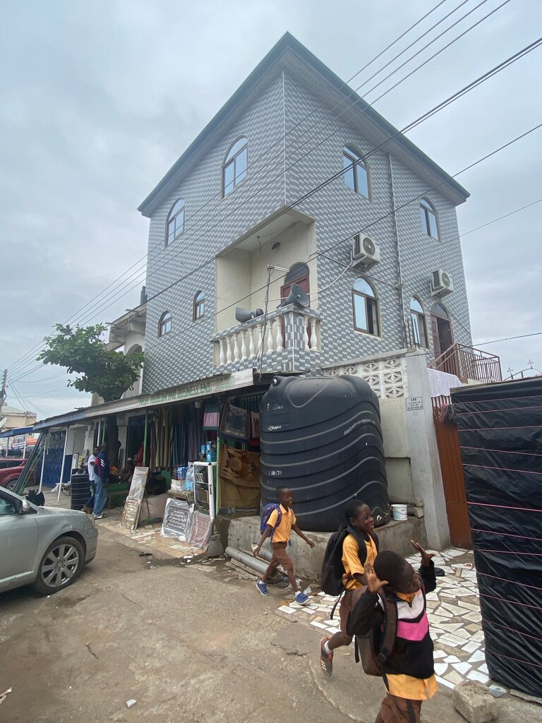 Mosque Mosque, Accra, photo