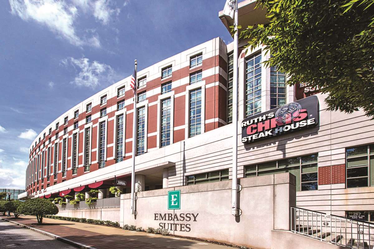 Фото отеля 1