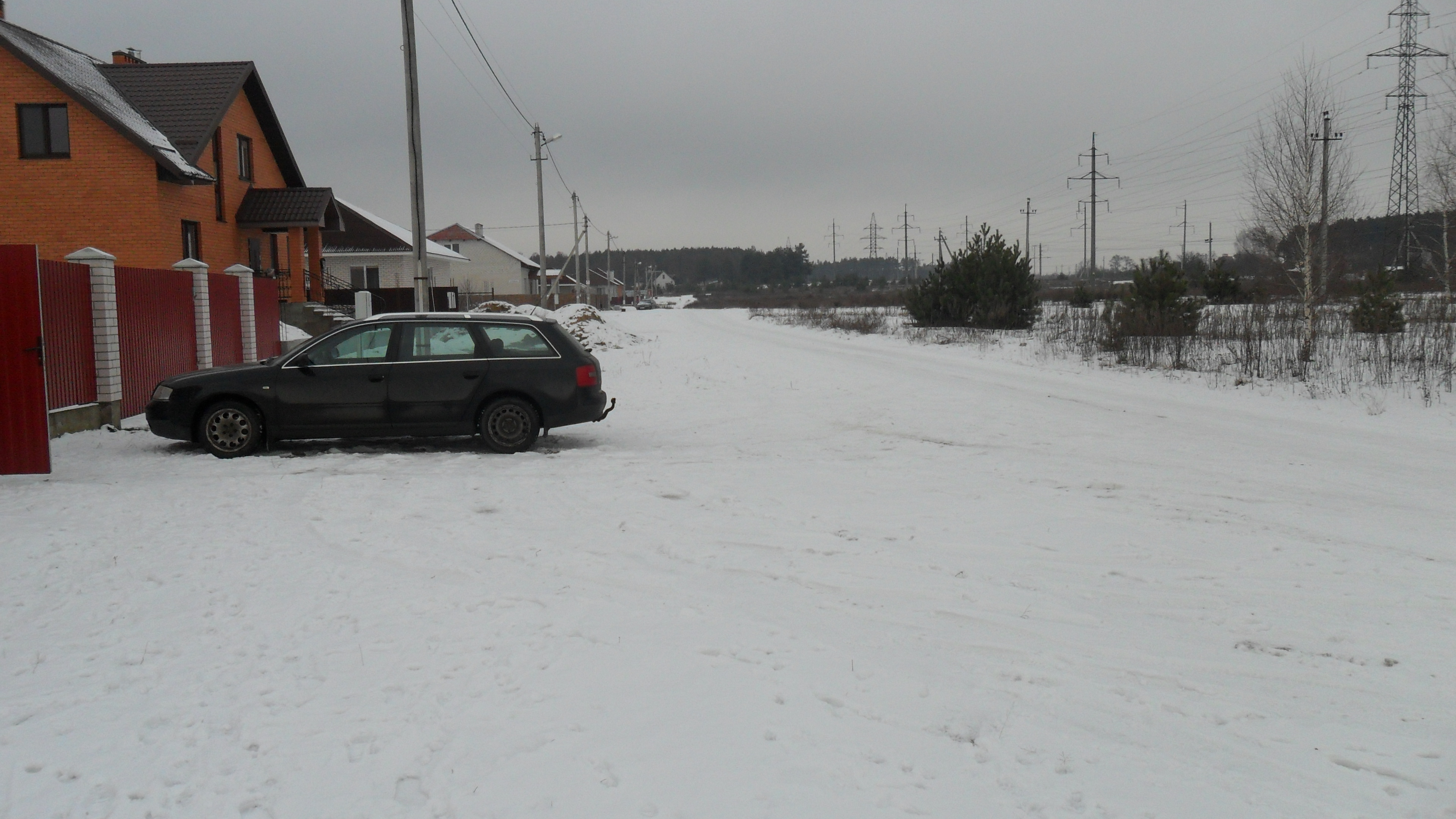 Фото Cottage at Utrennyaya Street