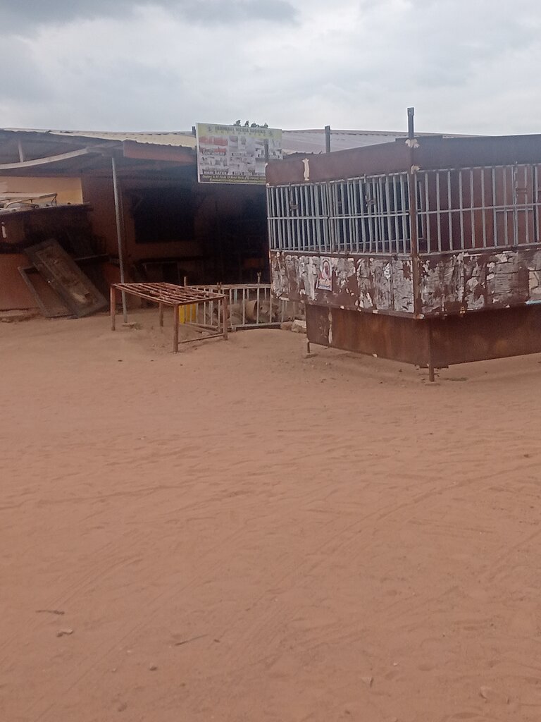 Metal structures Ishmael metal works, Earth, photo