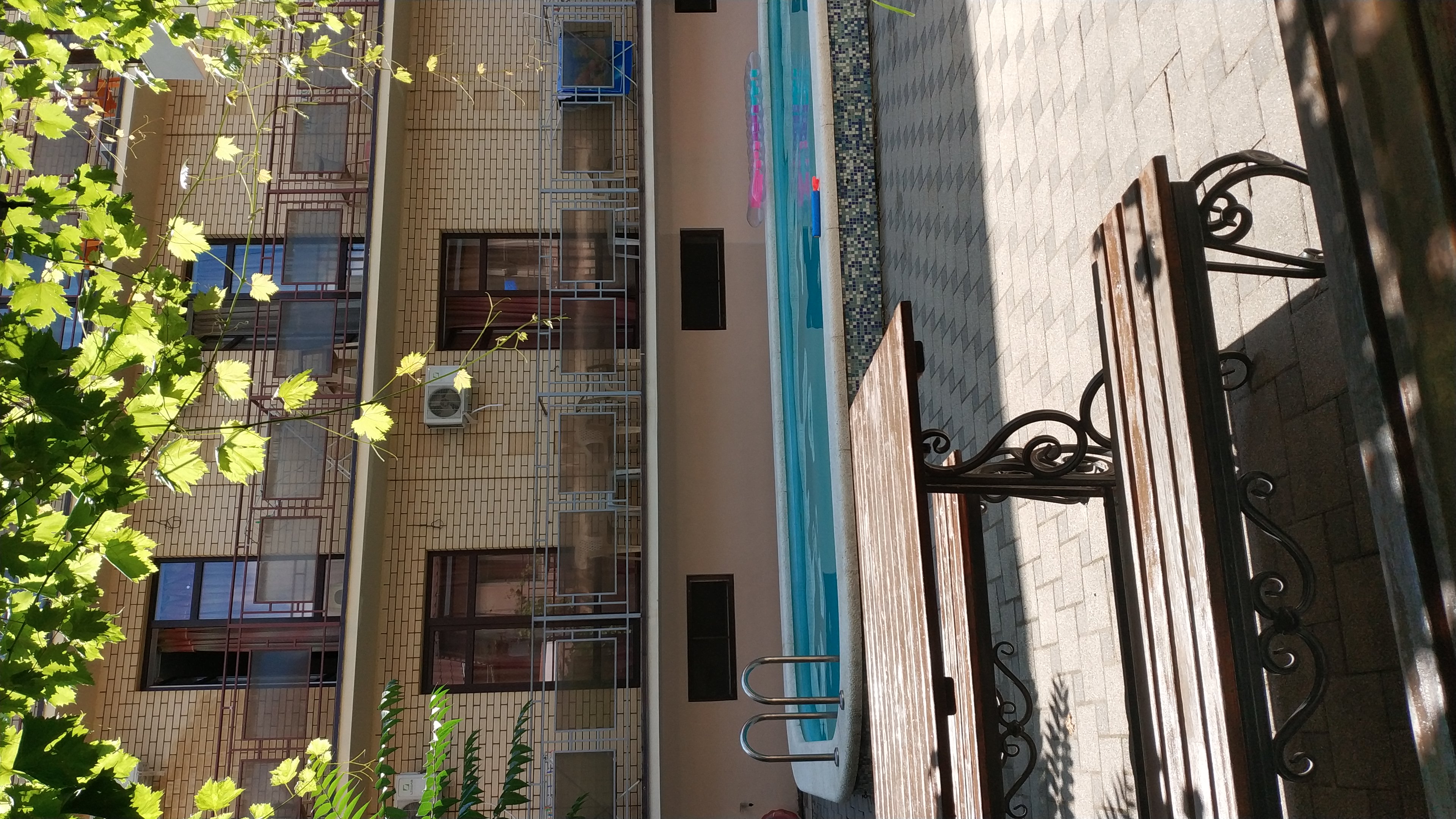 Фото Солнечный дом