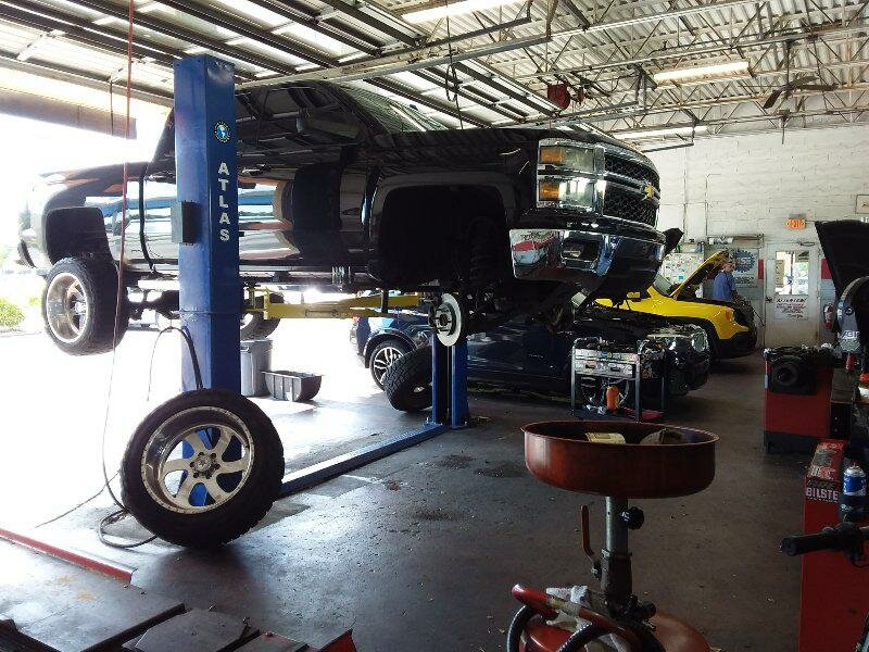 Car service, auto repair Ridge Plaza Tire & Auto, State of Florida, photo