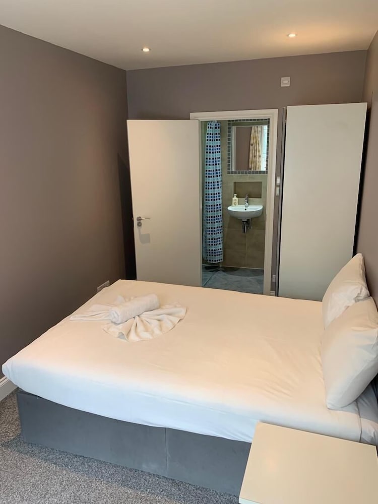 Фото City Apartments Kings Cross