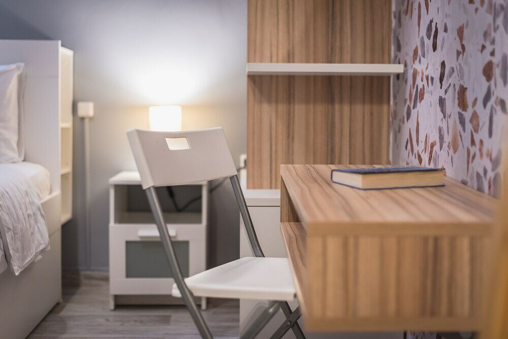 Фото Welcoming Koukaki Home by Cloudkeys