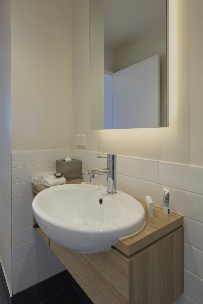 Фото Mercure Melbourne Therry Street