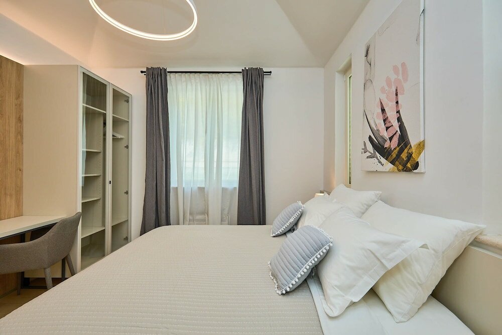 Фото Hedera Estate, Villa Hedera III