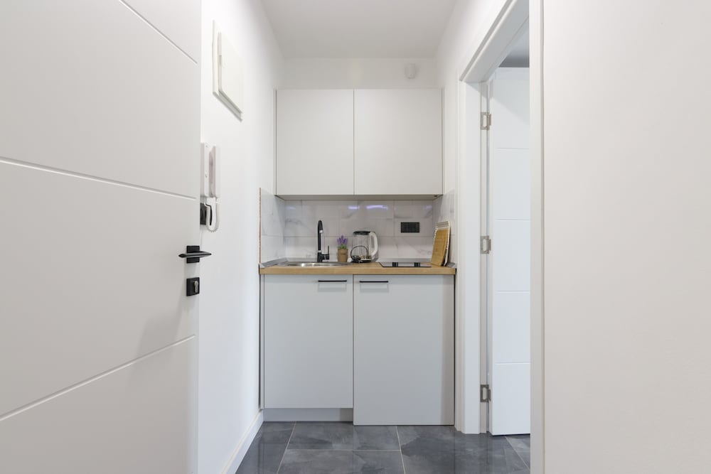 Фото Deluxe Feliciano Apartments