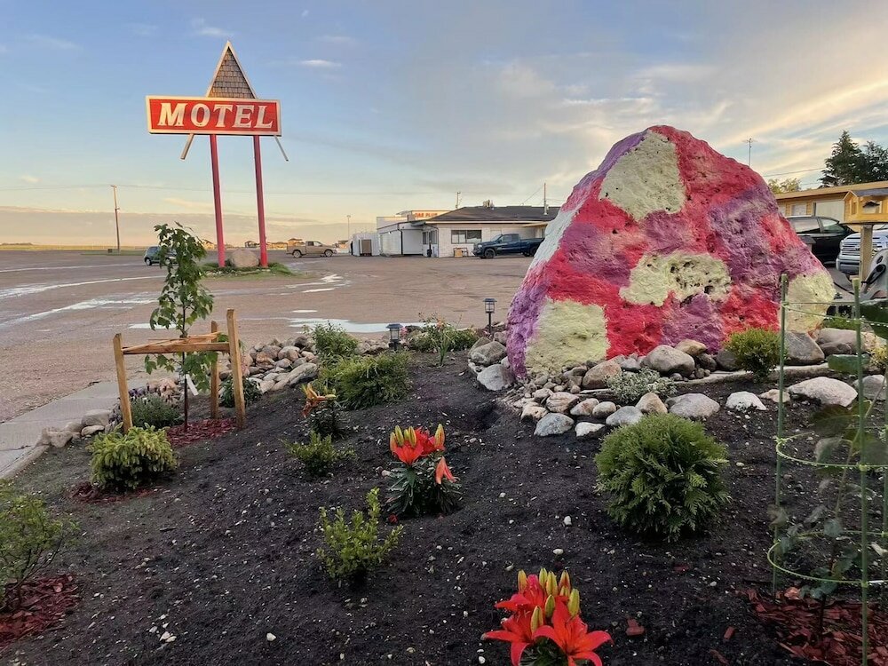 Фото отеля 2