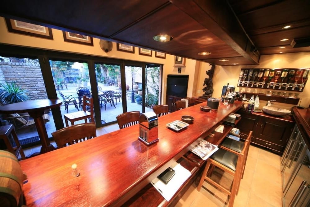 Фото Le Cozmo Guest House