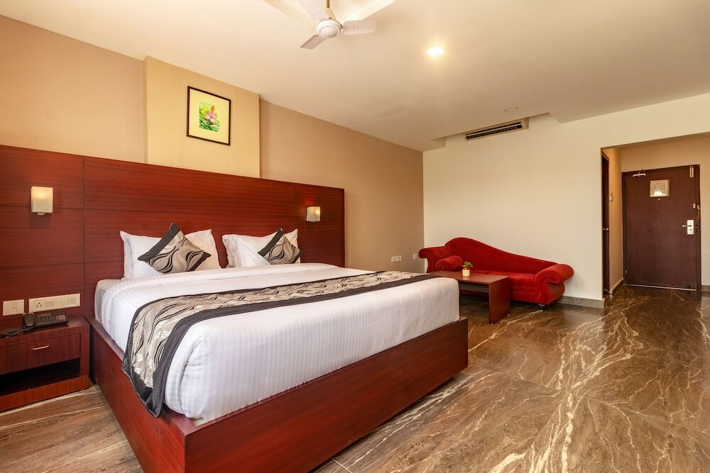 Фото Zip by Spree Hotels Mangala Towers