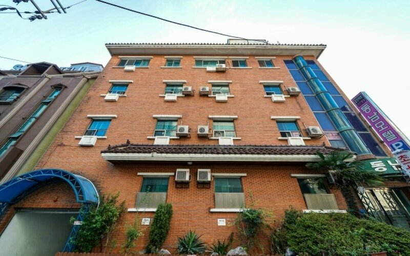 Гостиница Gimhae Buwon-dong Dongnam в Кимхэ