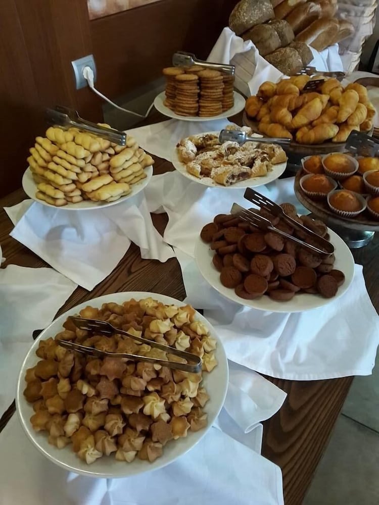 Фото Valtos Beach Hotel