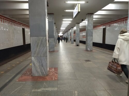 Аққұбалар жігіттің жұлқысы бейне