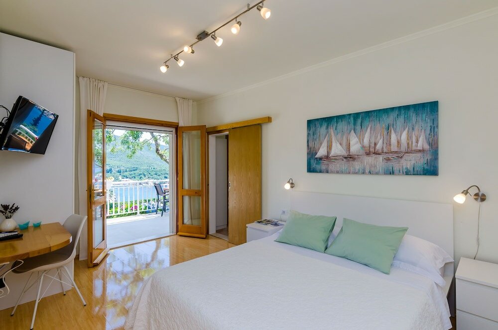 Фото Apartments Sara