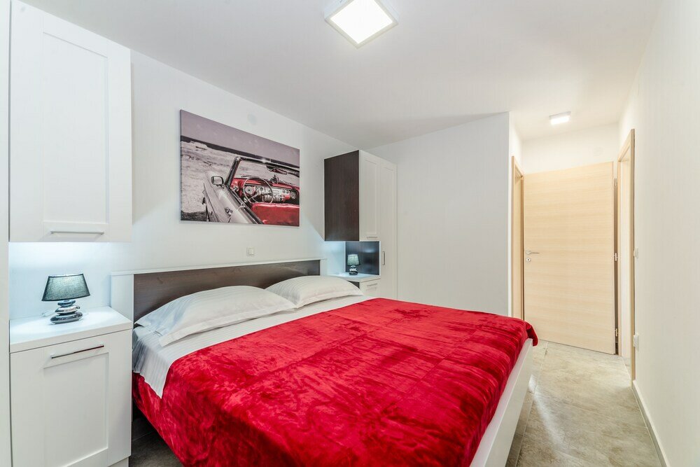 Фото Villa Lusia - Modern villa with pool