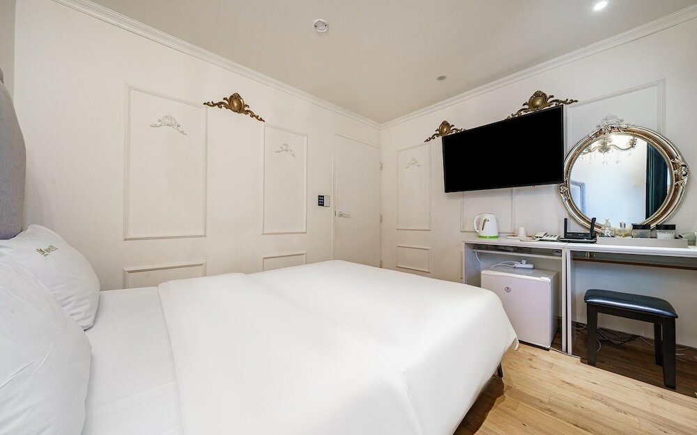 Фото Anyang Koam Hotel