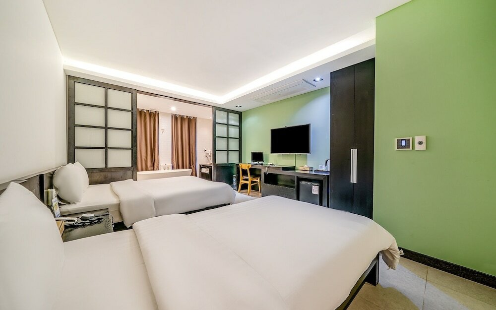 Фото Incheon Ali Suite Hotel