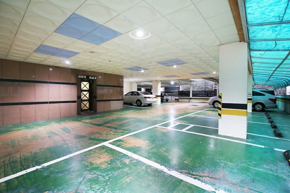 Фото Daejeon Yongjeon Savoy