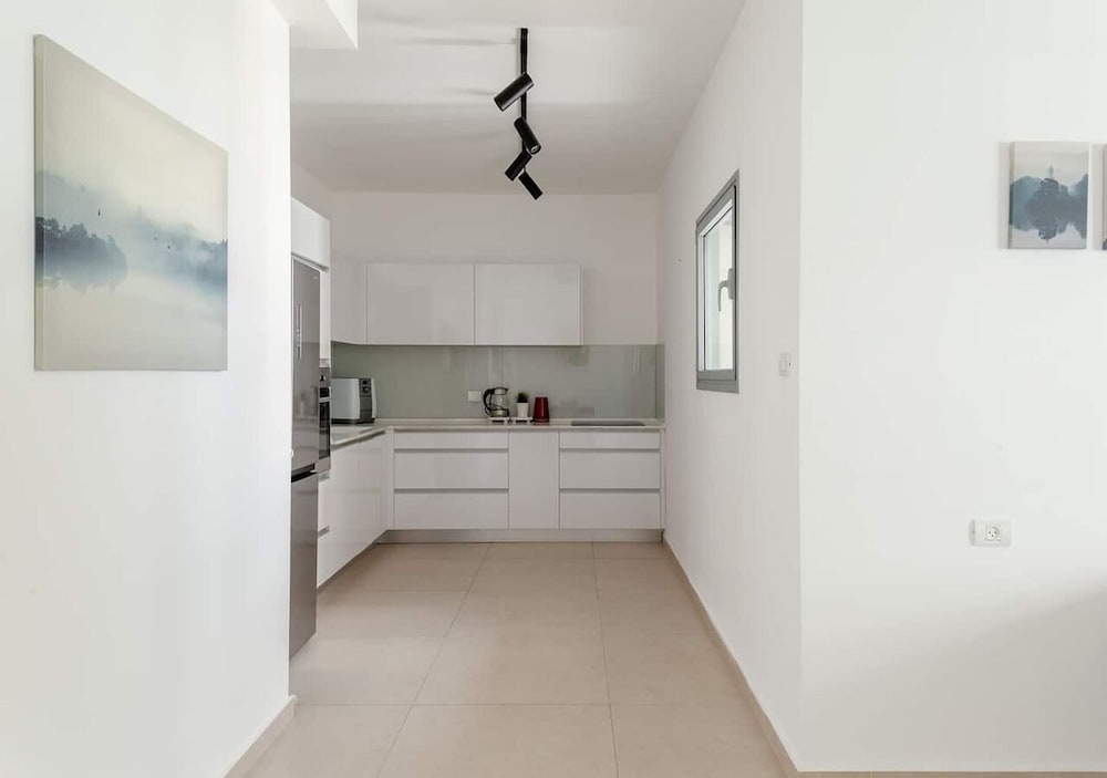 Фото Luxury Apartment Best Location Beach View