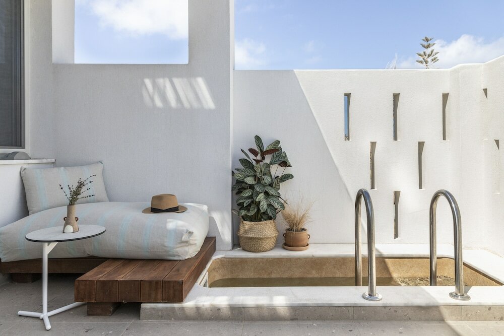 Фото Alero Seaside Skyros Resort