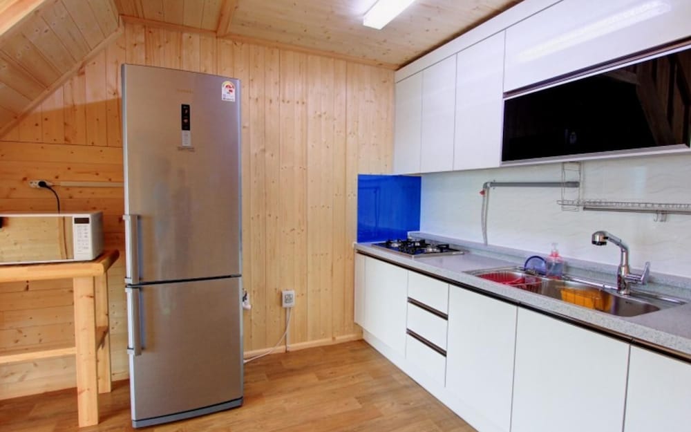 Фото Yeosu Elvino Pension