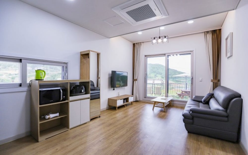 Фото Yeosu Gagopa Pension