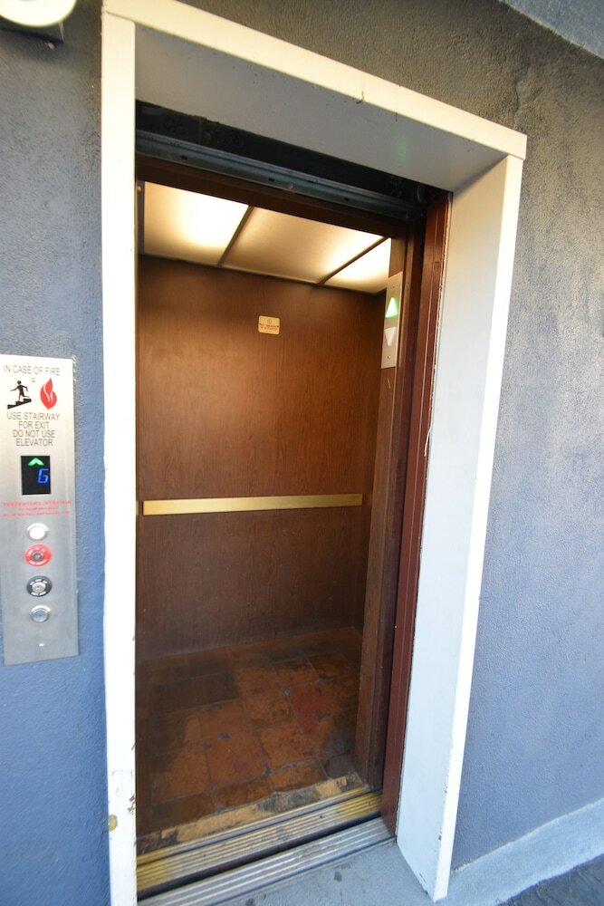 Фото Boutique Hollywood