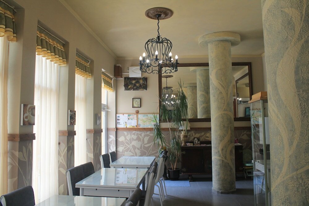 Фото Hotel Tarnava