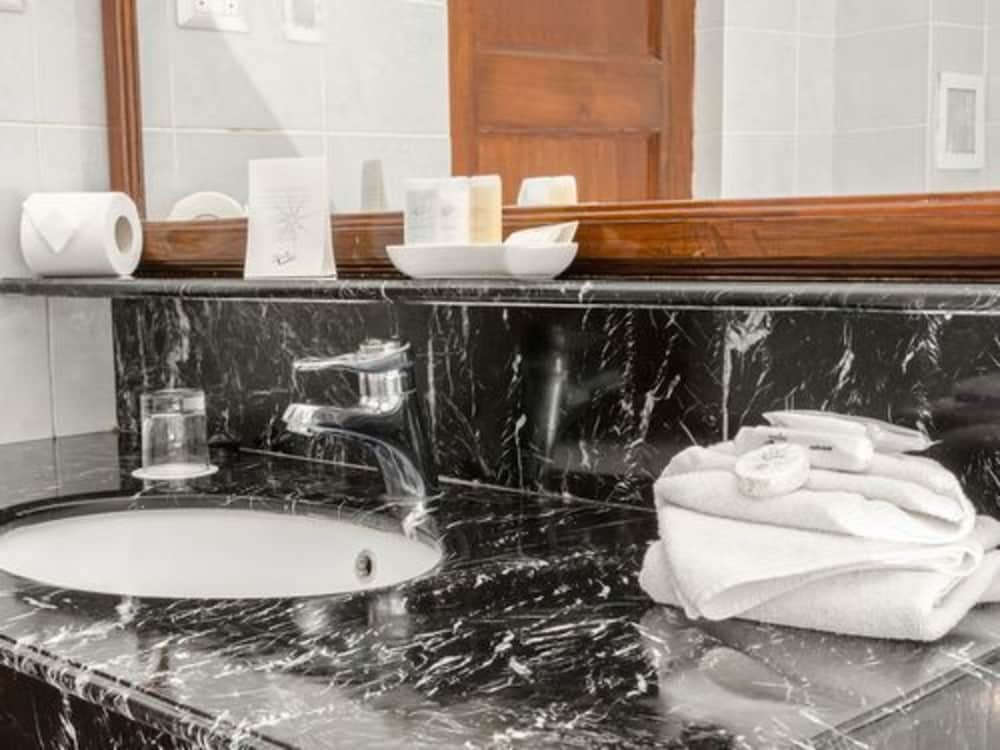 Фото Terrado Arturo Prat