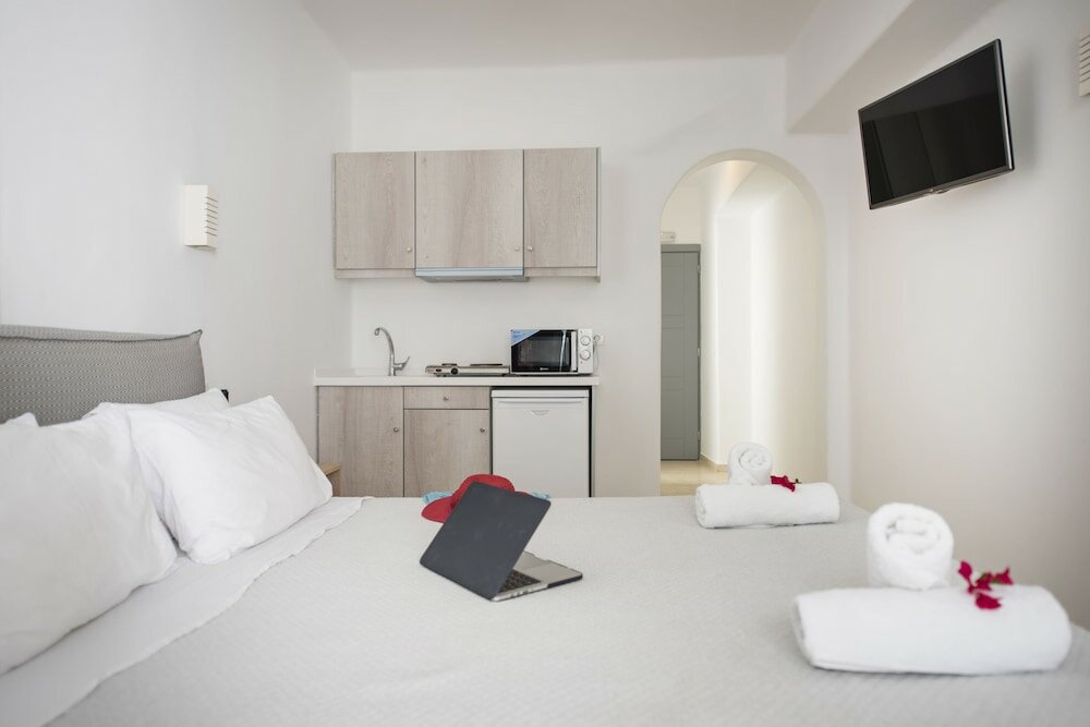 Фото Blue Waves Hotel