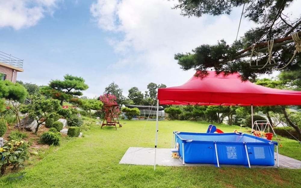 Фото Ganghwa Nature Farm Pension