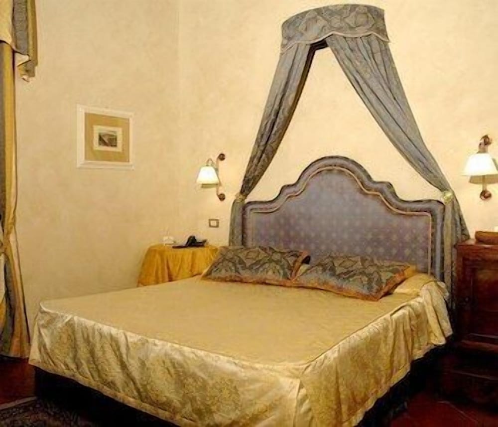 Фото Hotel Clitunno