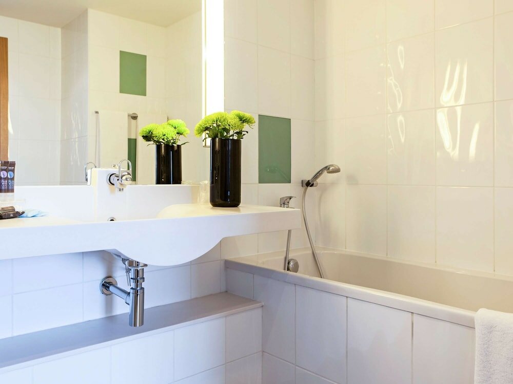 Фото Novotel Vilnius Centre