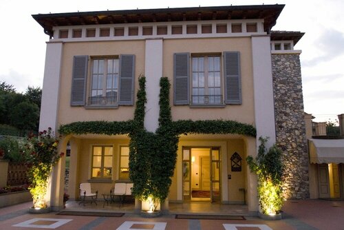 Гостиница Romantik Hotel Relais Mirabella Iseo