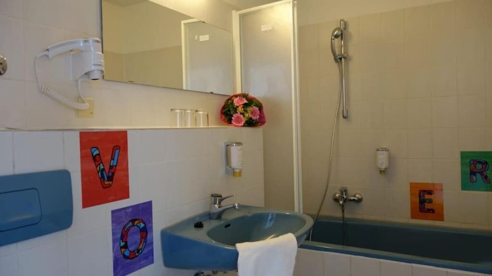 Фото Plaza Inn Hannover City Nord