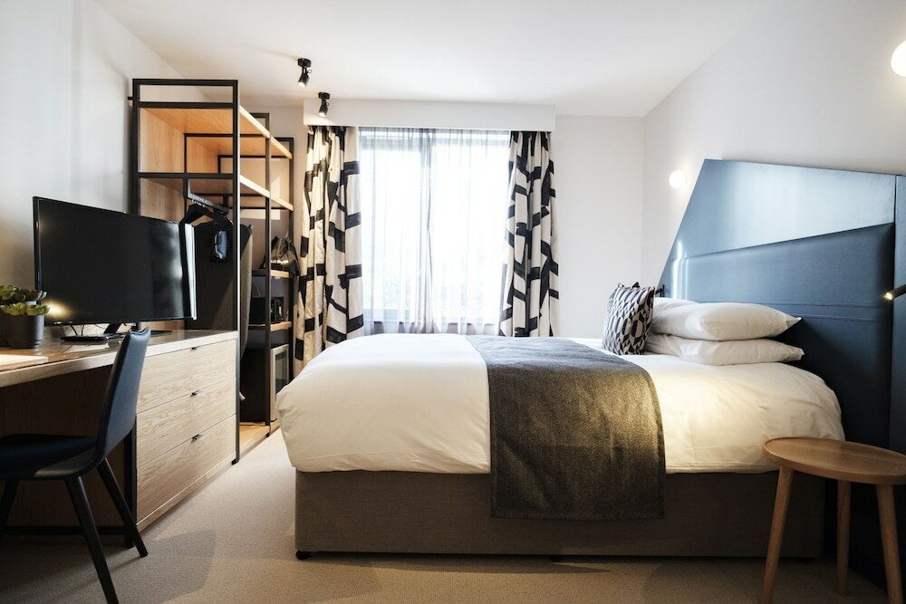 Фото The Fox & Goose Hotel