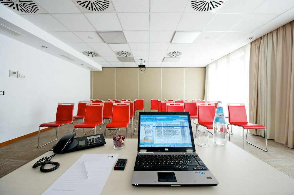 Фото Mercure Bologna Centro