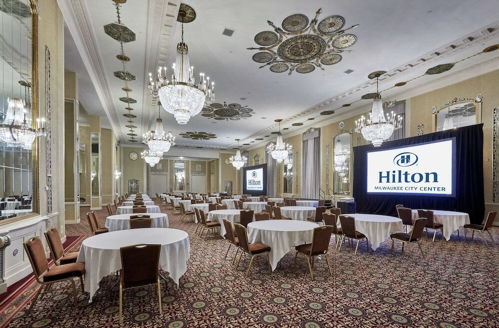 Фото Hilton Milwaukee City Center
