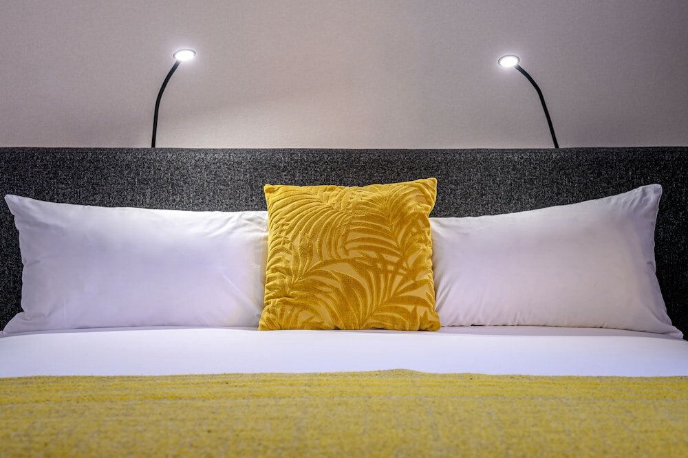 Фото Premier Suites Plus Antwerp