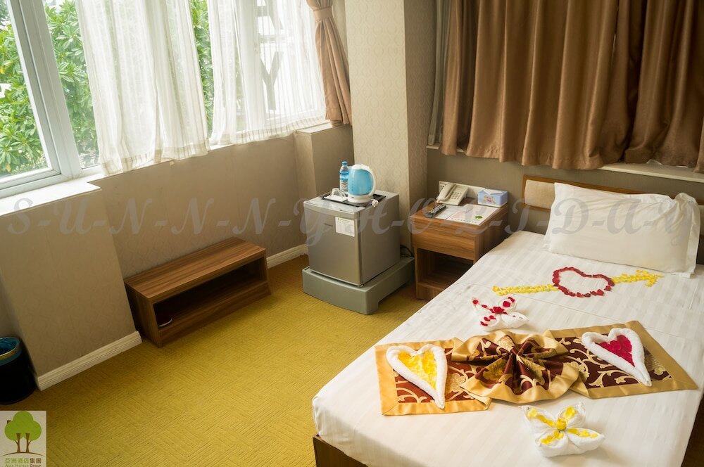 Фото Sunny Holiday Hotel