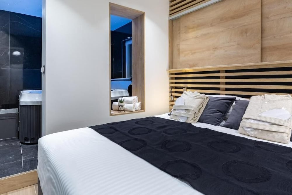 Фото Marcius Luxury Apartment