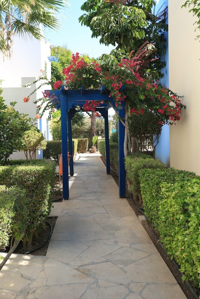 Фото Eleni Holiday Village