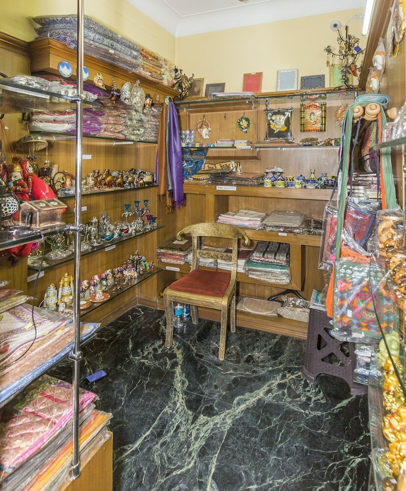 Фото Umaid Mahal - A Heritage Style Boutique Hotel