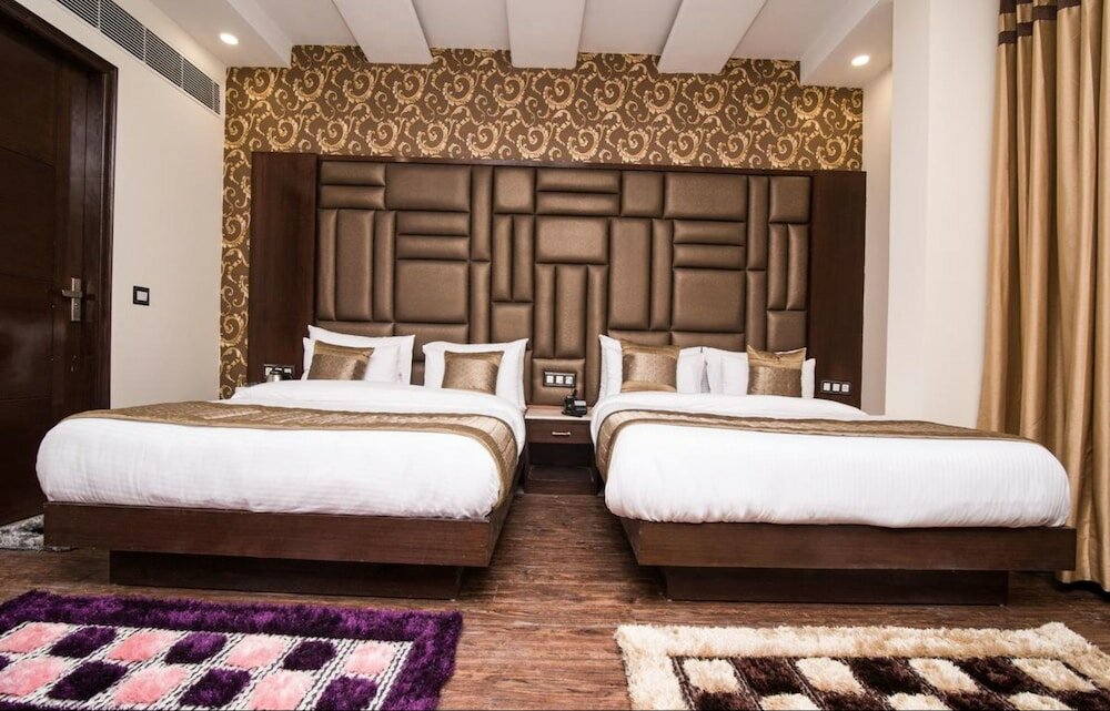 Фото Hotel Mannat Int