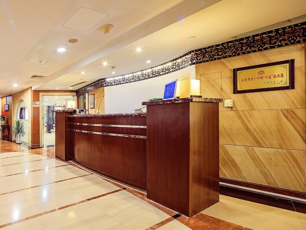 Фото Dalian Asia Pacific Service Apartment