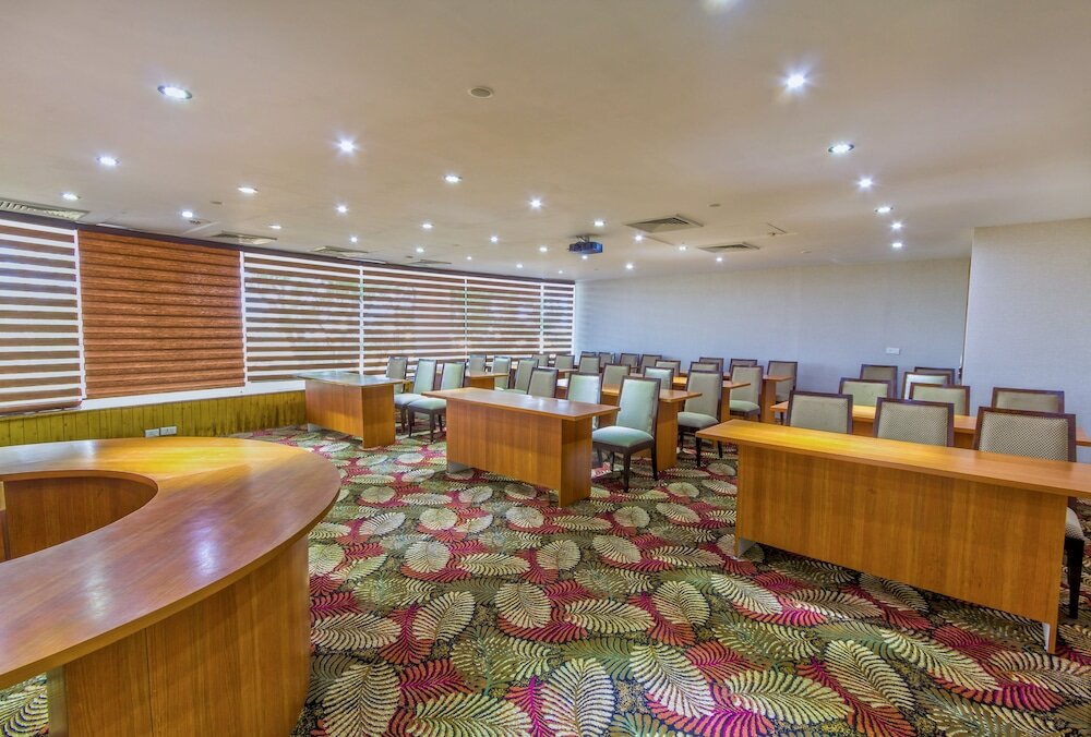 Фото The Solitaire