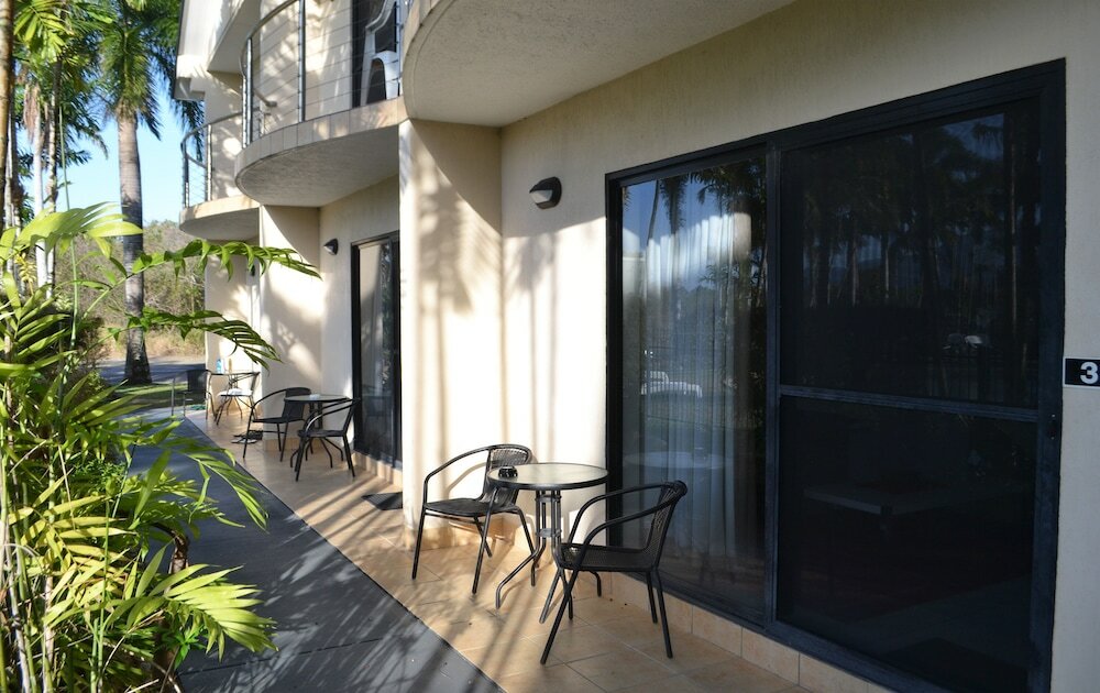 Фото Hinchinbrook Resorts