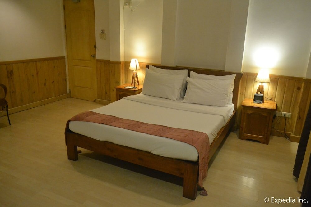 Фото Chateau Beatrice Bed & Breakfast